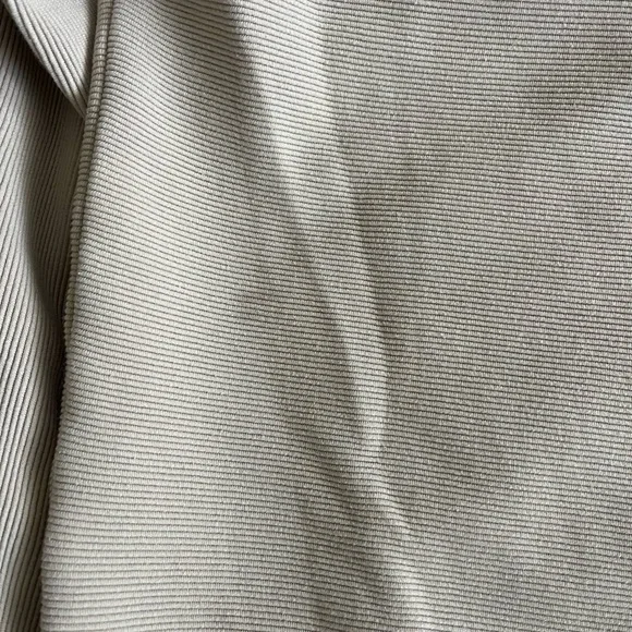 Varley Vine Half Zip Sweatshirt - Picture 11 of 12